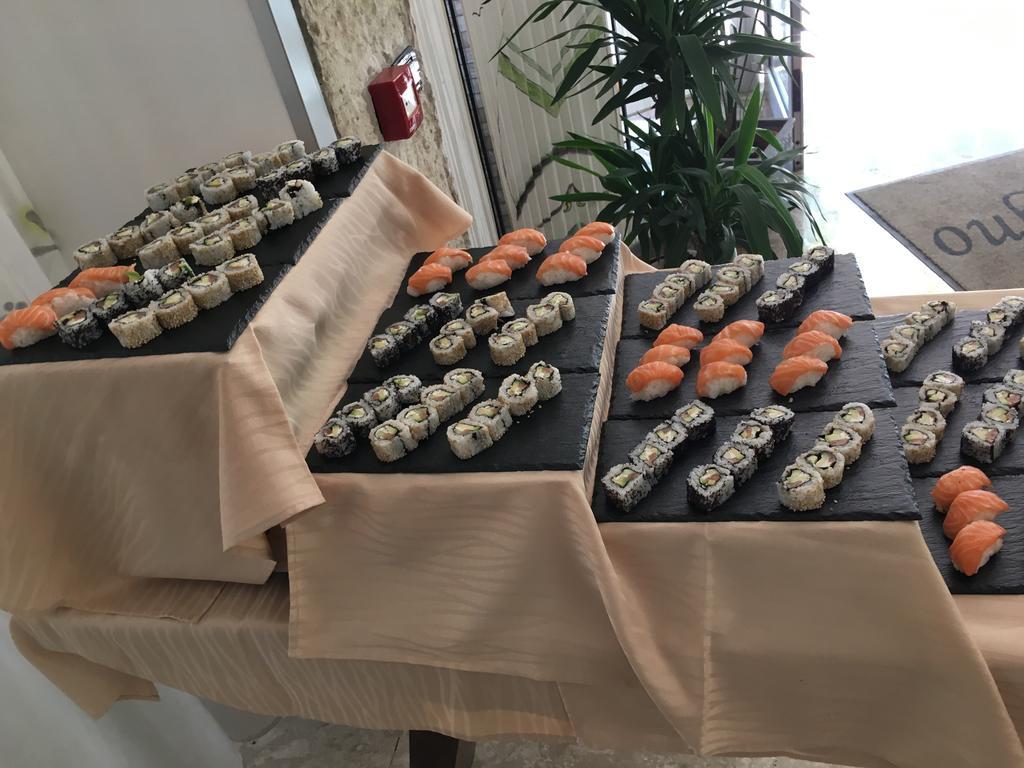 索格诺酒店 切塞纳蒂科 外观 照片